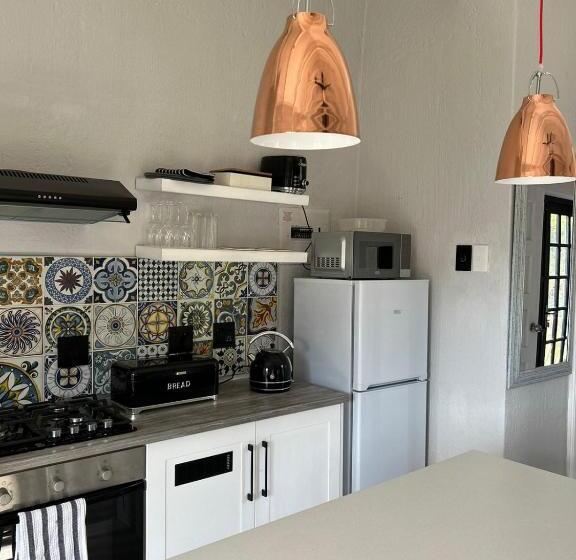 شاليه سوبيريور غرفة نوم واحدة, Silver Mist Resort, Haenertsburg