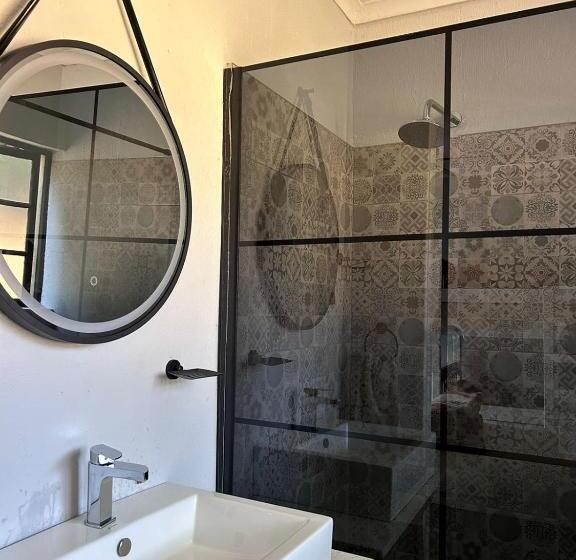 شاليه سوبيريور غرفة نوم واحدة, Silver Mist Resort, Haenertsburg