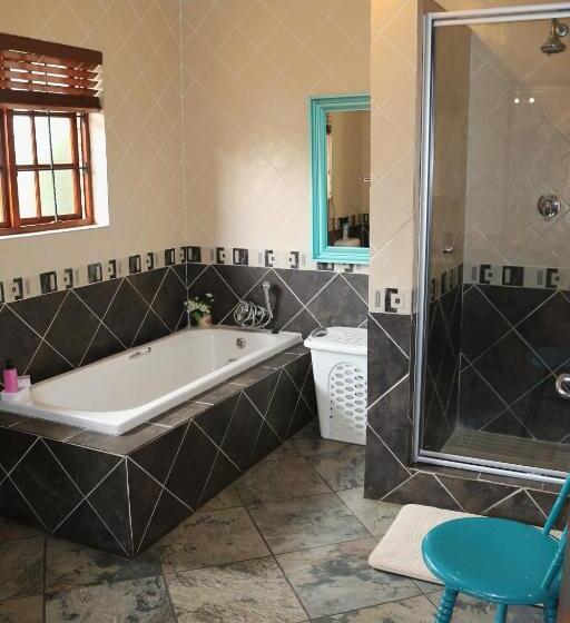 דירת שני חדרים, Kairos Home