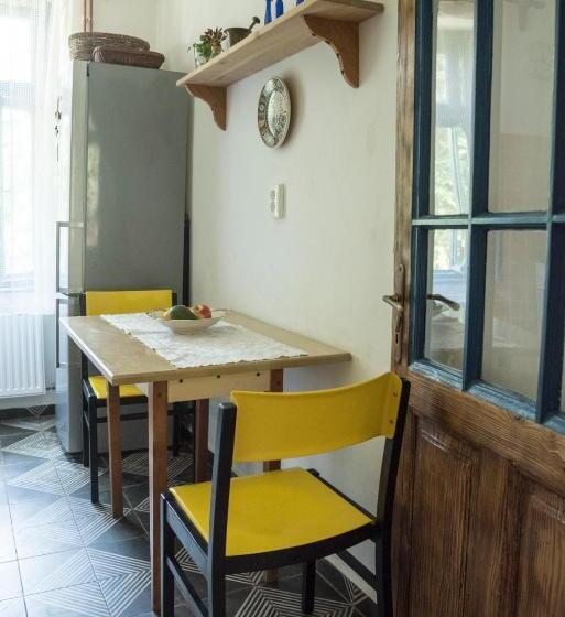 Номер Стандарт, Liget Vendégház