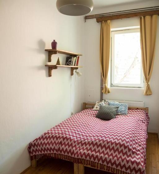 Номер Стандарт Совместная Ванная, Liget Vendégház