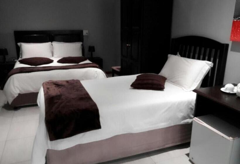 غرفة عائلية, Tukha Guesthouse