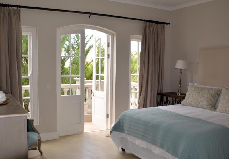 اتاق لوکس, Villa Anna Katarina