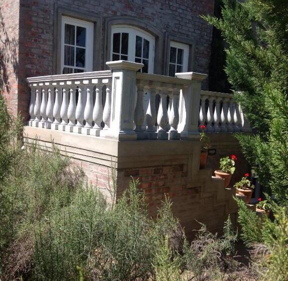 اتاق لوکس, Villa Anna Katarina