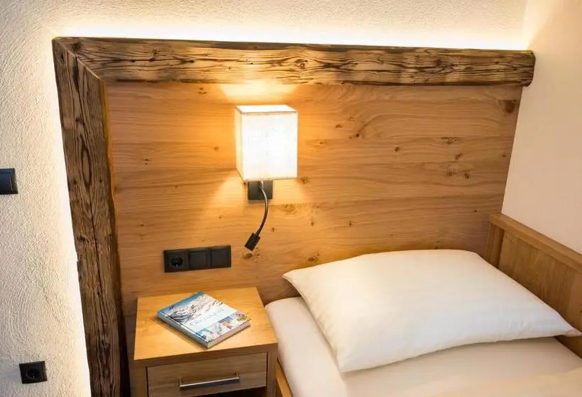 Standard Single Room, Aparthotel Weningeralm