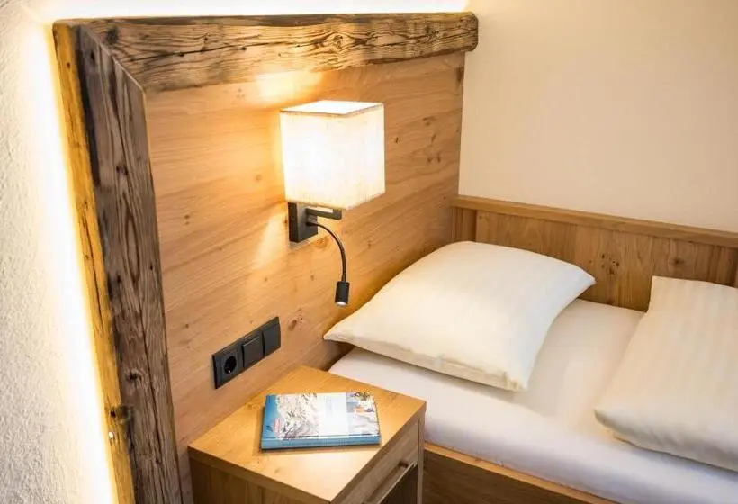 Standard Single Room, Aparthotel Weningeralm