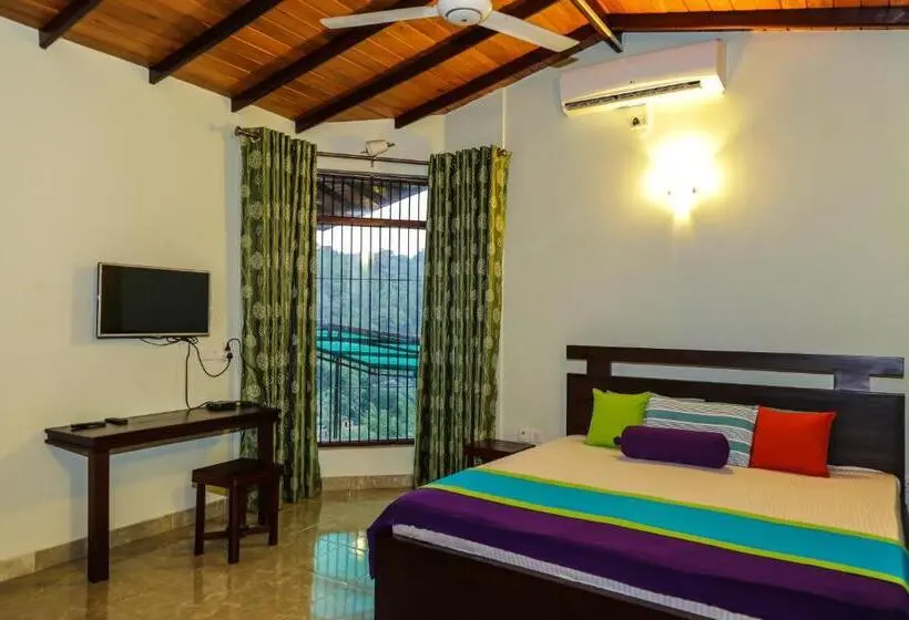 Family Room Mountain View, Kandyan Hideout