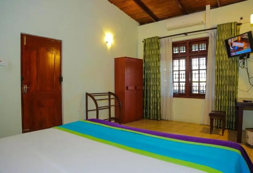 Standard Room, Kandyan Hideout
