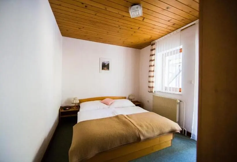 1 Bedroom Apartment Mountain View, Farm Košir