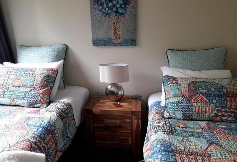 סוויטה משפחתית, Tarawera River Lodge Motel