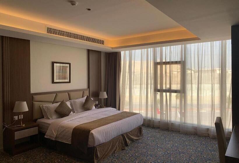 سوییت, ضيافة القرية الثلاثية شقق مخدومة Aldyafa