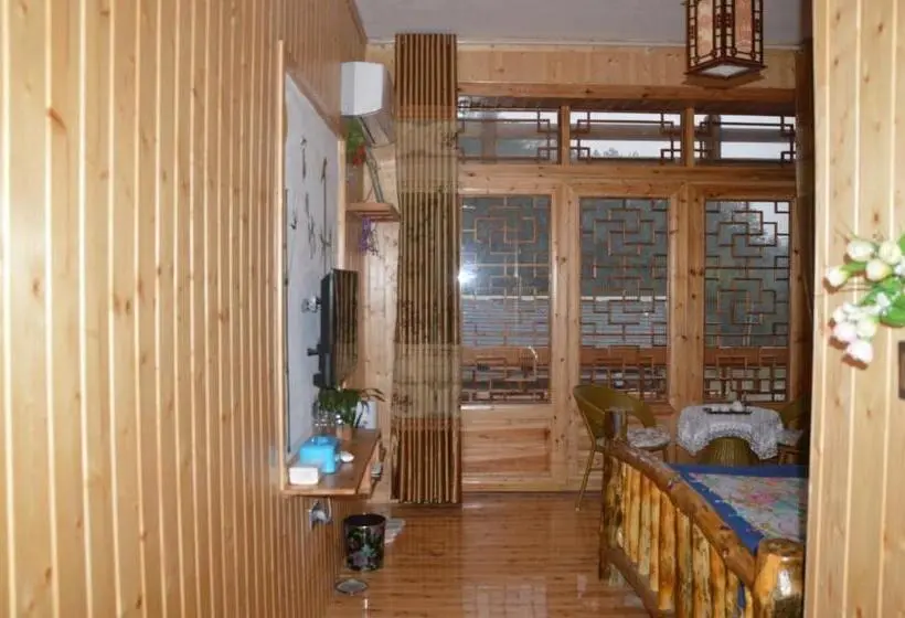 Deluxe-huone Parveke, Yangjiajie Inn