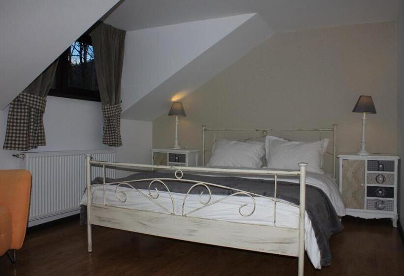 סוויטת ג'וניור, Castelul Stirbey