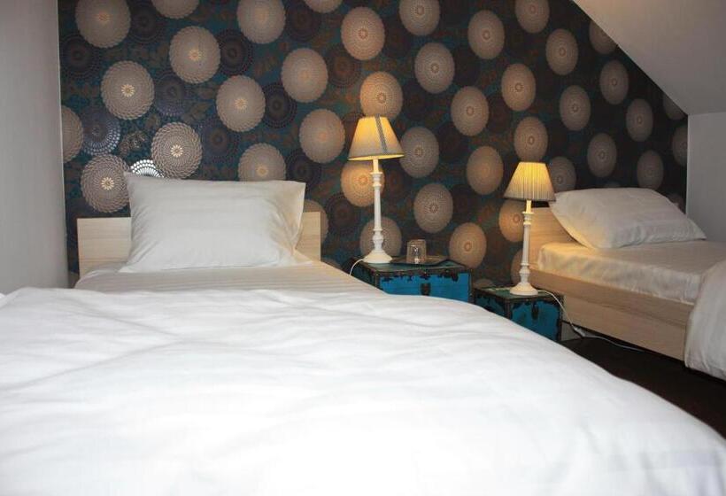 וילה בת חדר שינה 1, Castelul Stirbey