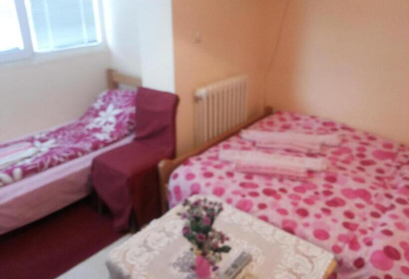 اتاق استاندارد با بالکن, Guest House Mirijevski Konak