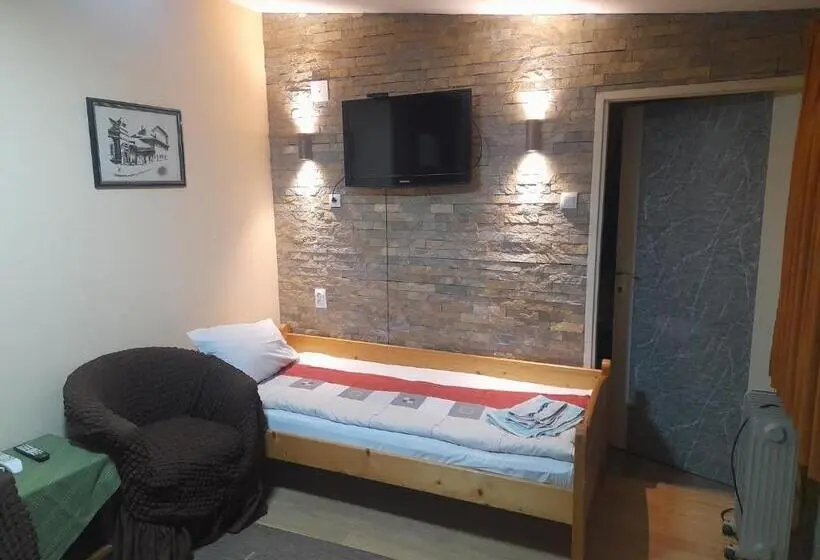 بانگلوی استاندارد, Guest House Mirijevski Konak