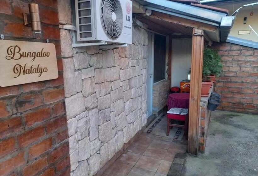 بانگلوی استاندارد, Guest House Mirijevski Konak