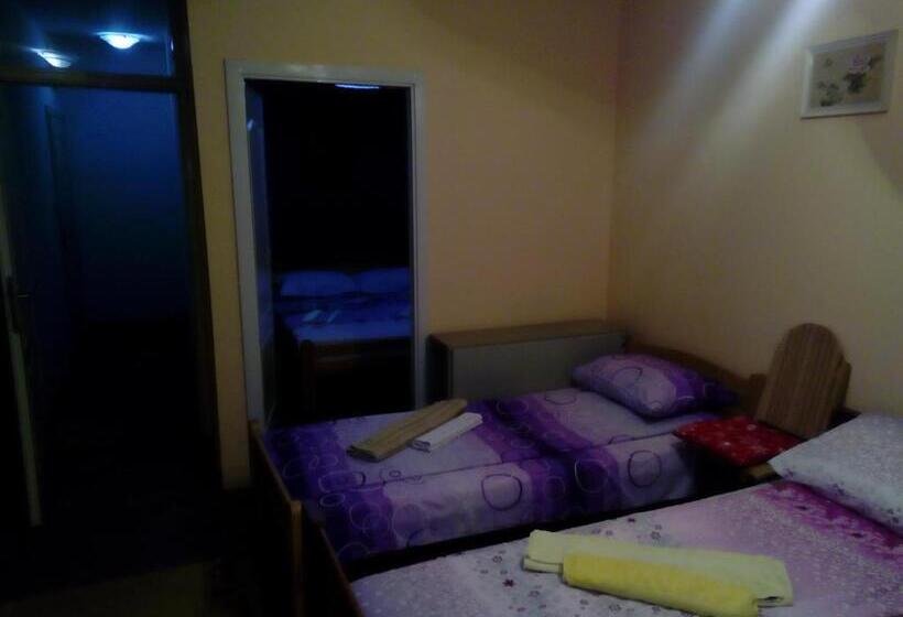 آپارتمان 1 خوابه, Guest House Mirijevski Konak