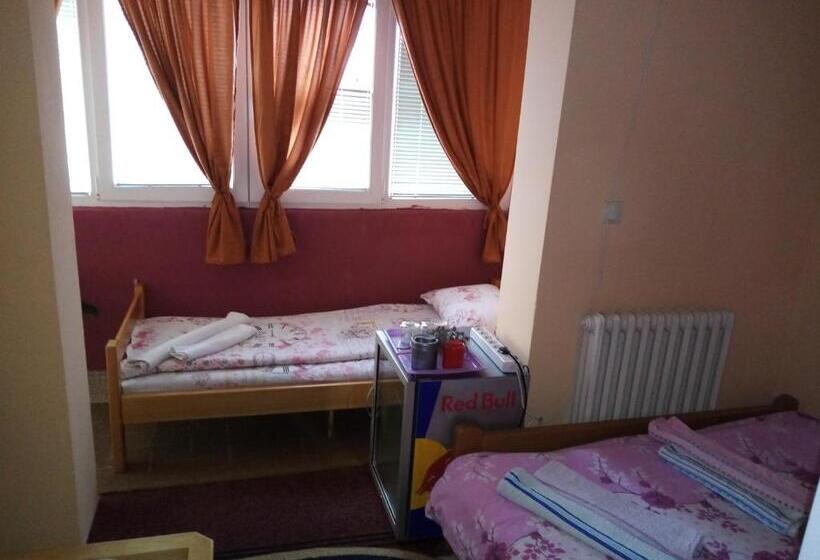 اتاق استاندارد با بالکن, Guest House Mirijevski Konak