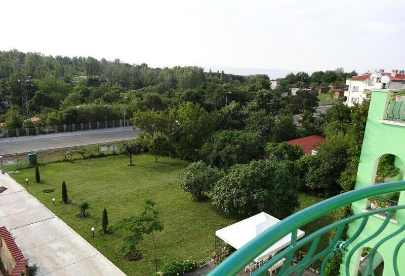 스탠다드 발코니 룸, Guesthouse Kamelia