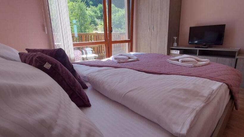 اتاق استاندارد با بالکن, Mini Complex Rilski Terasi