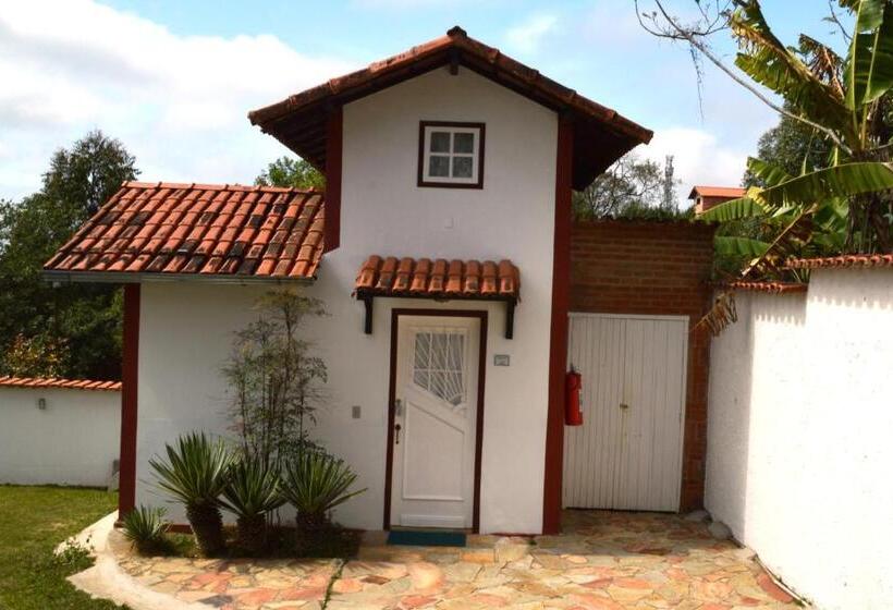 샬레, Pousada Villa Verde