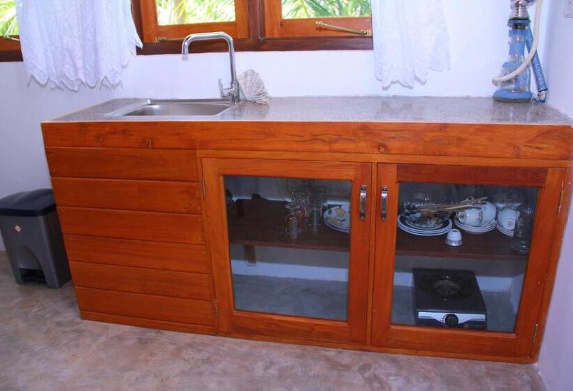 סוויטה עם ג'קוזי, Style Villa