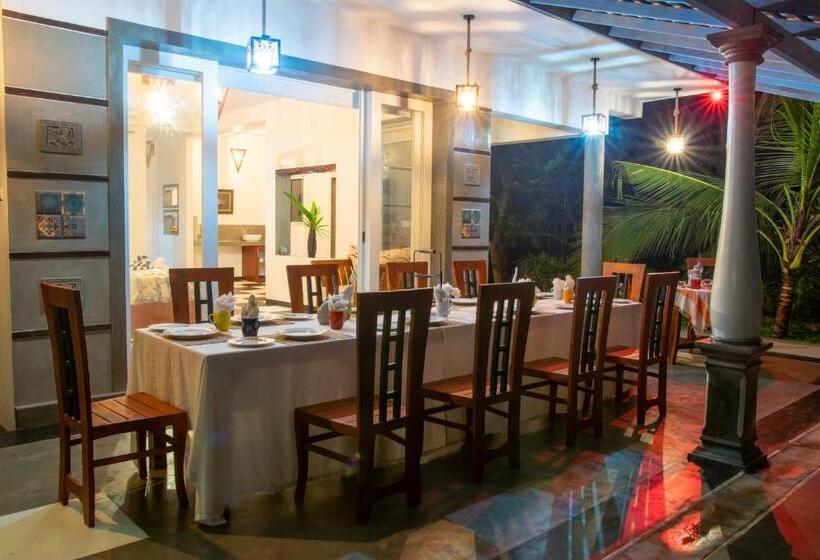 סטודיו דלוקס, Style Villa