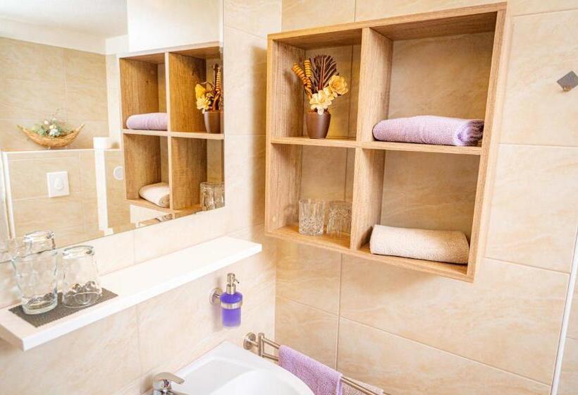 디럭스 룸, Pension Sandhof