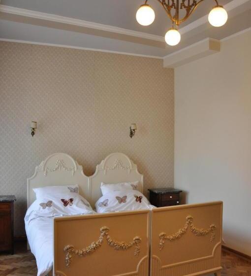 اتاق لوکس با بالکن, Guest House Anna Caffe