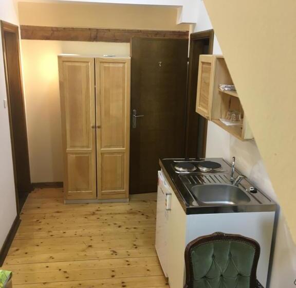 آپارتمان 1 خوابه, Guest House Anna Caffe