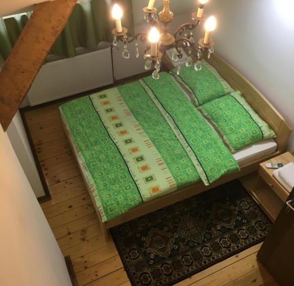 اتاق استاندارد سه نفره, Guest House Anna Caffe