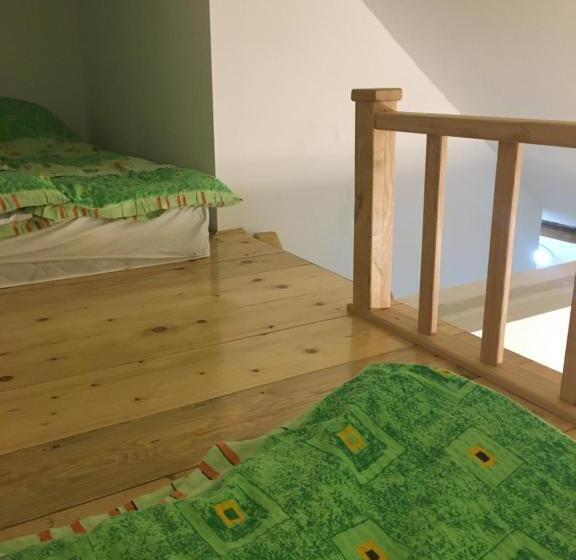 اتاق استاندارد سه نفره, Guest House Anna Caffe