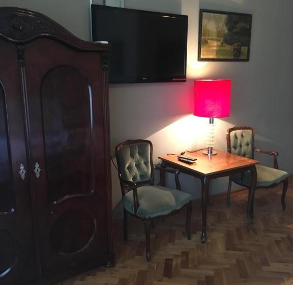 آپارتمان لوکس 1 خوابه, Guest House Anna Caffe