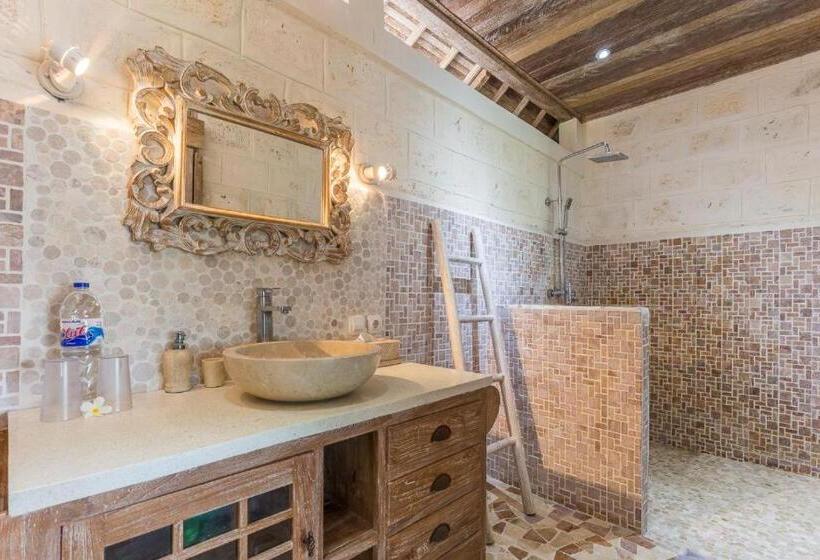 וילה עם חדר שינה אחד ובריכת שחיה, Le Yanandra Bali Resort