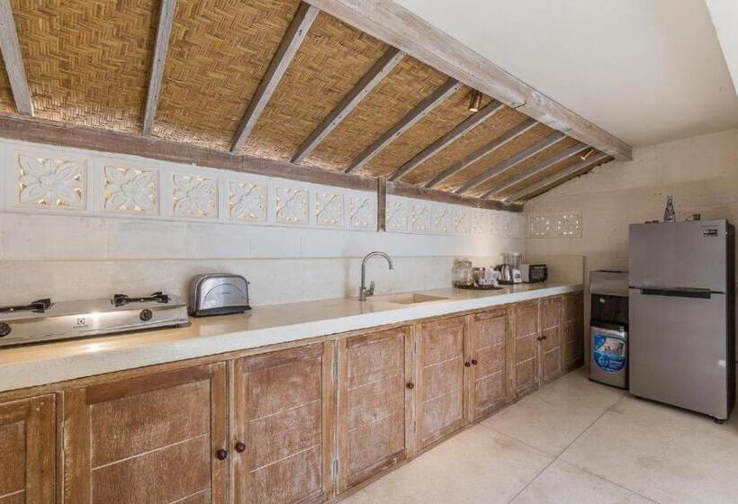 וילה עם חדר שינה אחד ובריכת שחיה, Le Yanandra Bali Resort