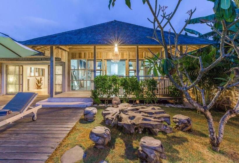 וילה עם חדר שינה אחד ובריכת שחיה, Le Yanandra Bali Resort