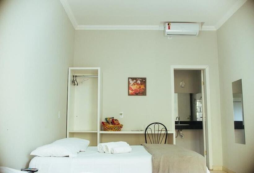 标准间, Pousada Cassino