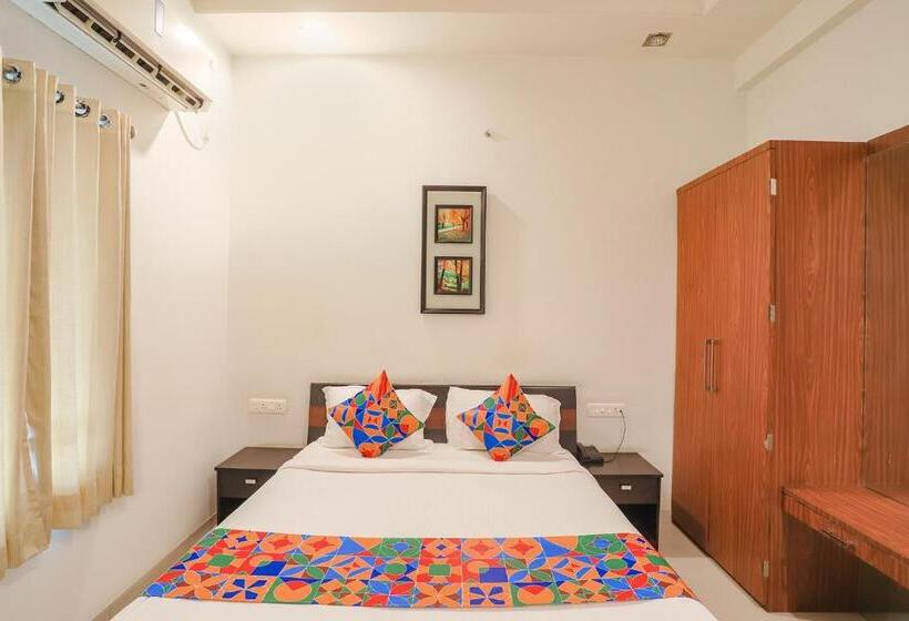 デラックスルーム, Fabhotel Archanil Apartment   Sitanagar Cricket Ground
