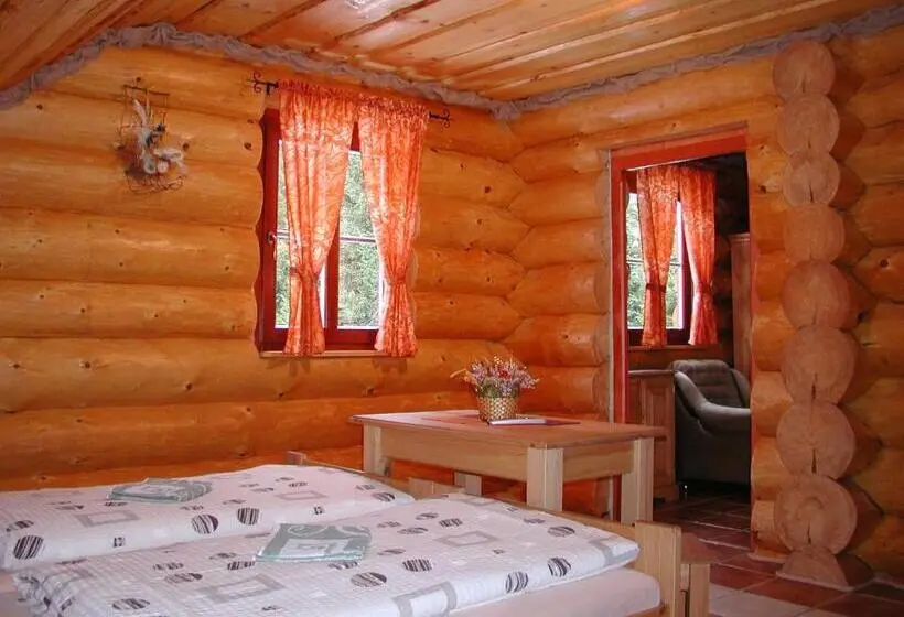 ファミリールーム, Chata   Srub Kašparáci