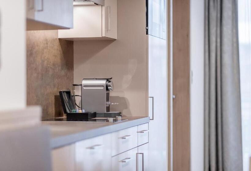 Апартаменты Deluxe 2 Спальни, Regina's Alp Deluxe