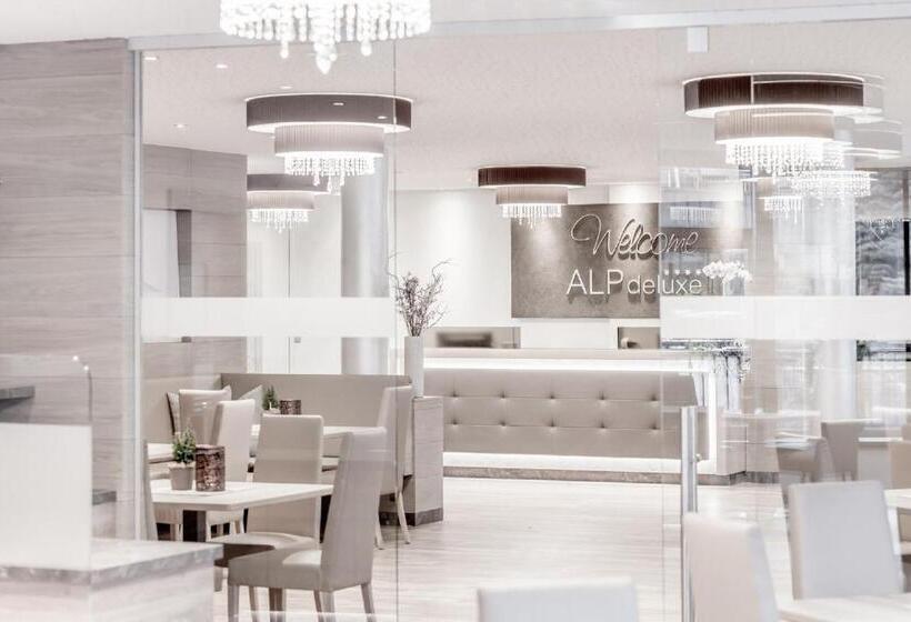 Апартаменты Deluxe 2 Спальни, Regina's Alp Deluxe