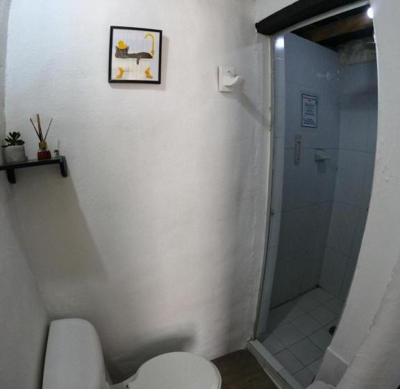 غرفة قياسية ثلاثية, Hostal Bambu