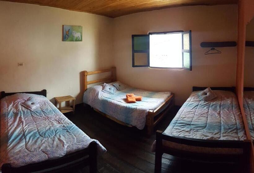 غرفة رباعية اقتصادية مع حمام مشترك, Hostal Bambu