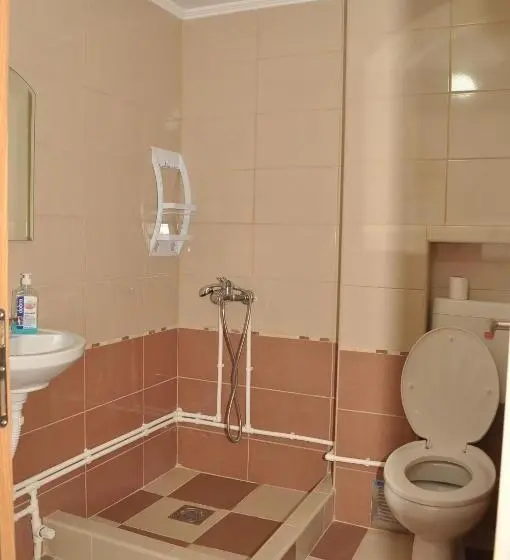 اتاق استاندارد سه نفره, Apartments & Rooms Bojic