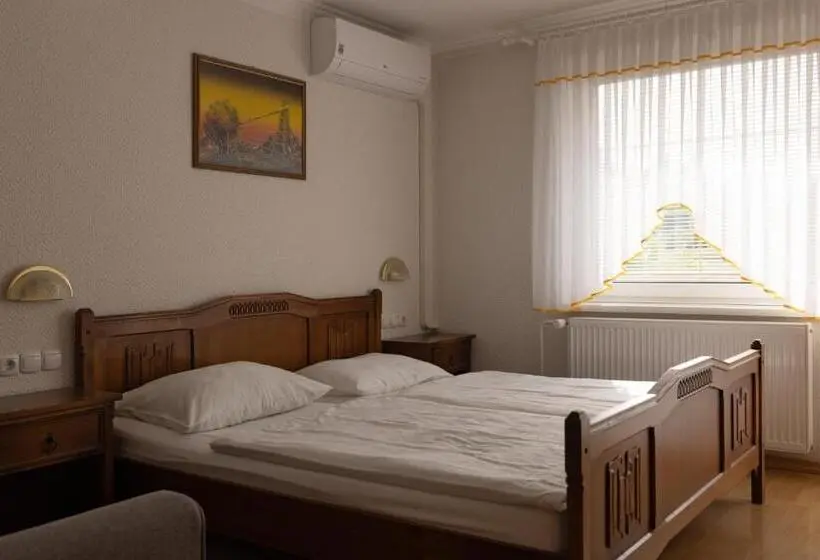 اتاق استاندارد, Gostišče Pri Dveh Petelinih