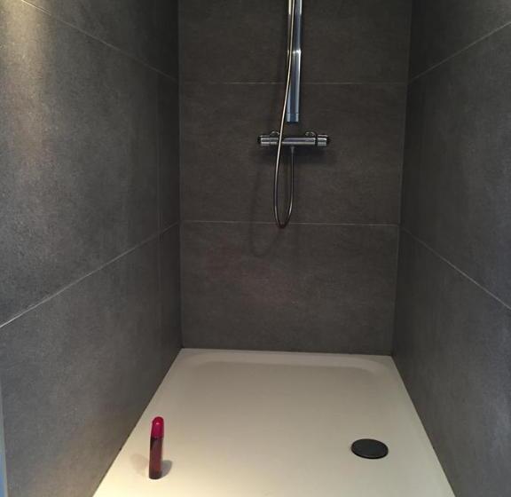 Classic room with balcony, Guesthouse Poppies