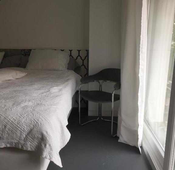 דירת חדר עם טרסה, Guesthouse Poppies