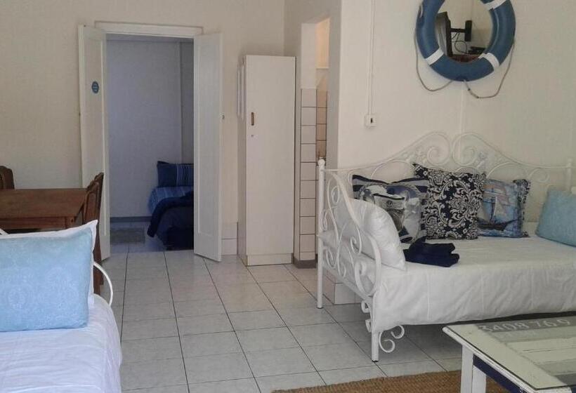 اتاق خانوادگی, Jetty Selfcatering