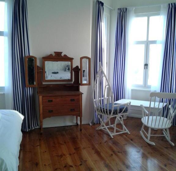 استودیوی استاندارد با چشم‌انداز دریا, Jetty Selfcatering